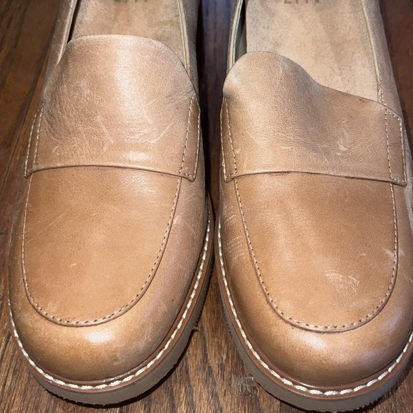 Darry Lug Sole Loafers by Naturalizer - Picture 7 of 12